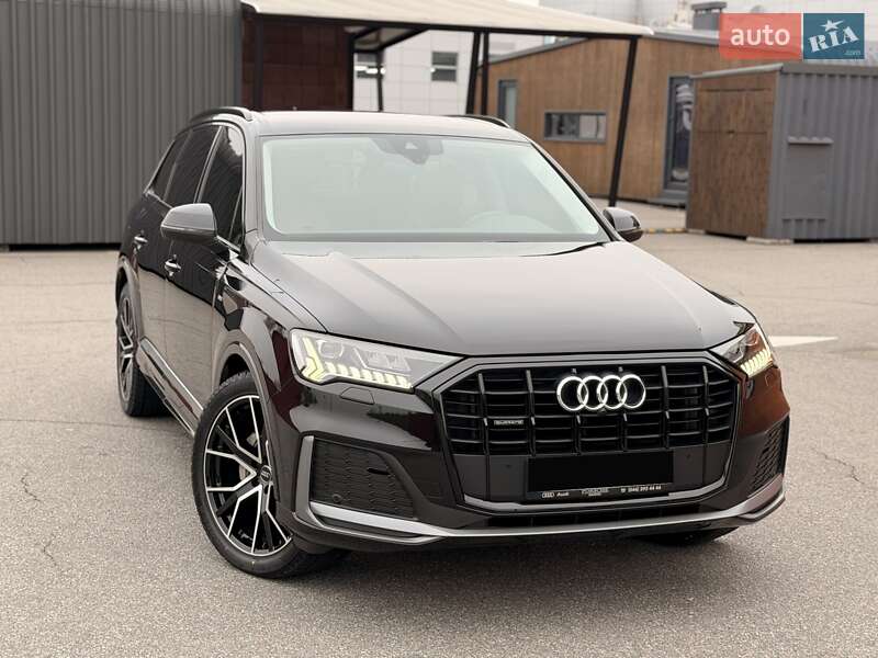 Позашляховик / Кросовер Audi Q7 2022 в Києві фото 27 Позашляховик / Кросовер Audi Q7 2022 в Києві