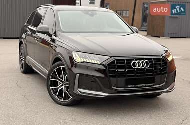 Позашляховик / Кросовер Audi Q7 2022 в Києві