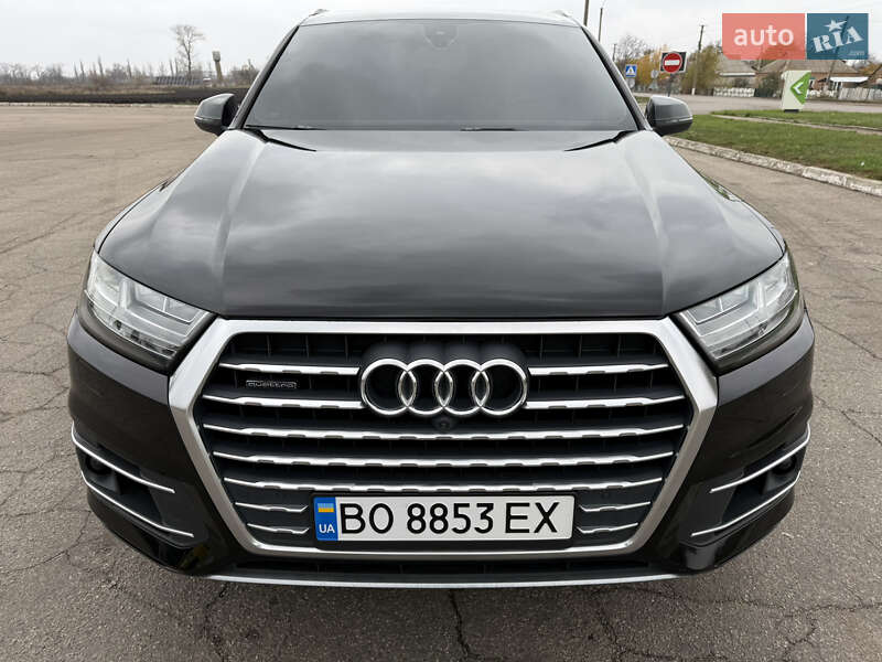 Внедорожник / Кроссовер Audi Q7 2017 в Кропивницком фото 4 Внедорожник / Кроссовер Audi Q7 2017 в Кропивницком
