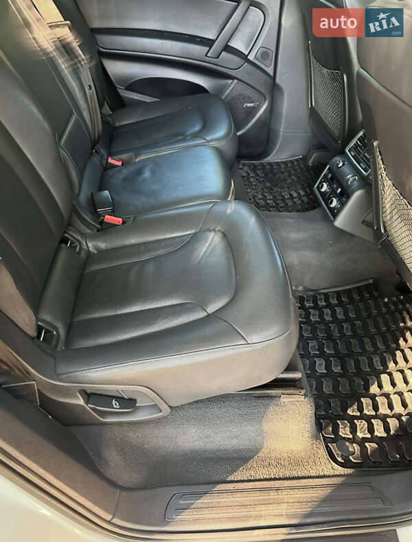 Внедорожник / Кроссовер Audi Q7 2014 в Ровно