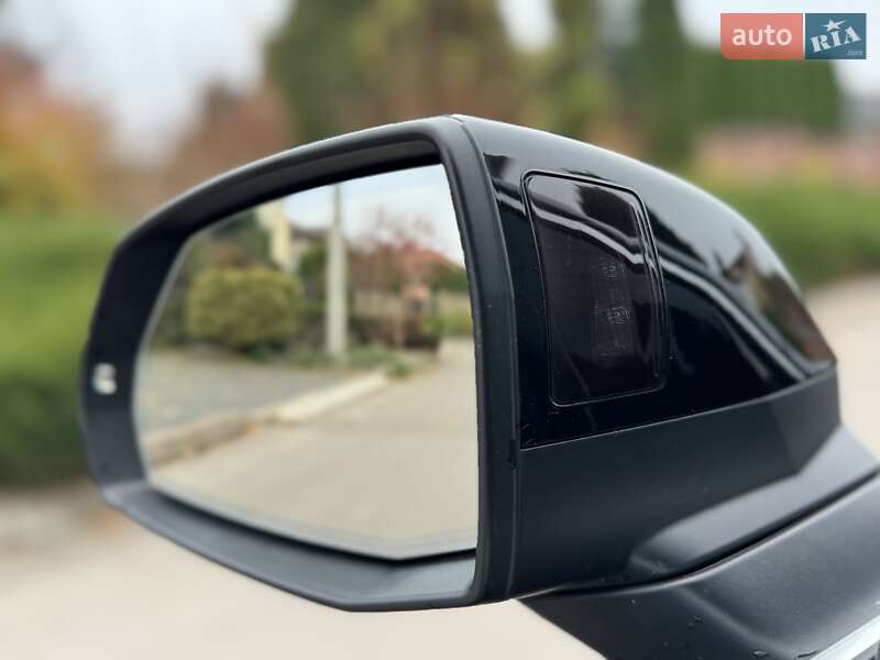 Внедорожник / Кроссовер Audi Q7 2018 в Ровно