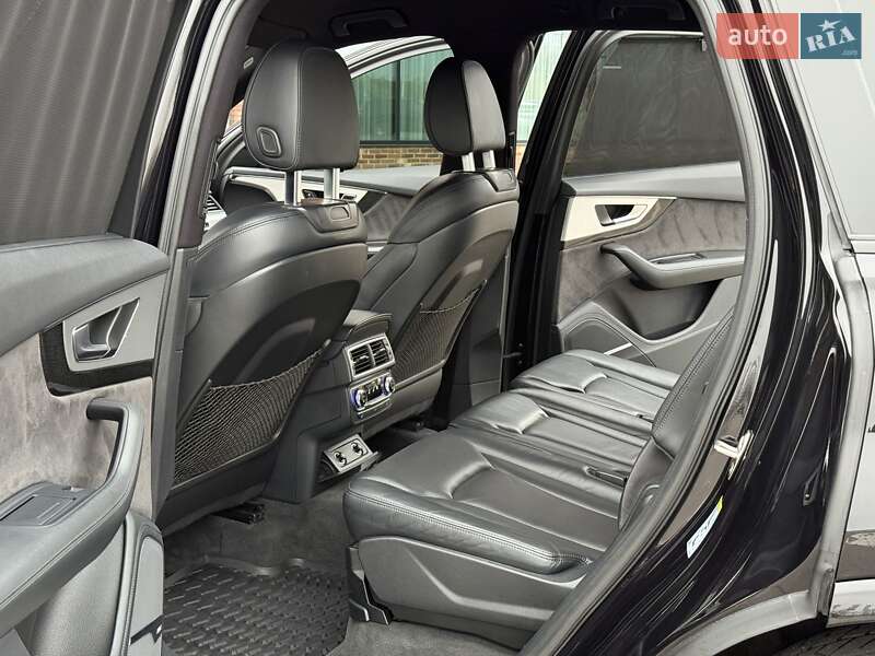 Внедорожник / Кроссовер Audi Q7 2016 в Киеве фото 109 Внедорожник / Кроссовер Audi Q7 2016 в Киеве