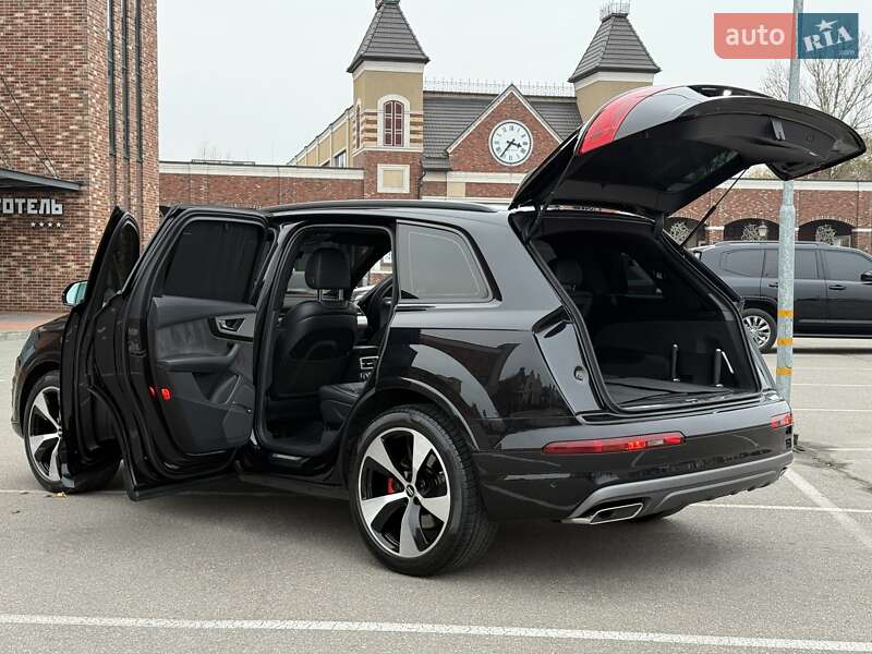 Внедорожник / Кроссовер Audi Q7 2016 в Киеве фото 158 Внедорожник / Кроссовер Audi Q7 2016 в Киеве