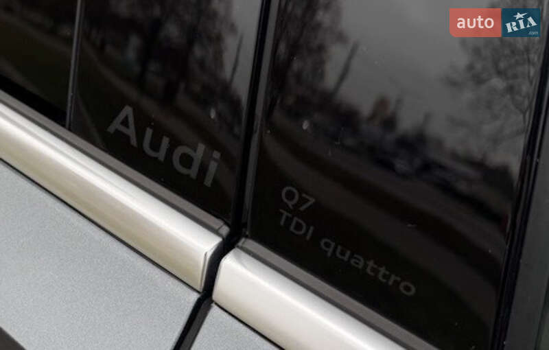 Внедорожник / Кроссовер Audi Q7 2024 в Харькове