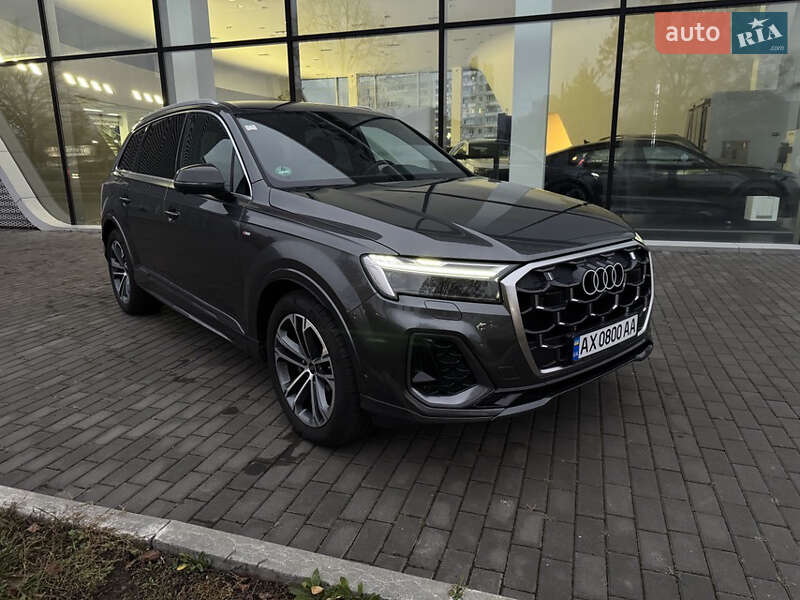 Внедорожник / Кроссовер Audi Q7 2024 в Харькове