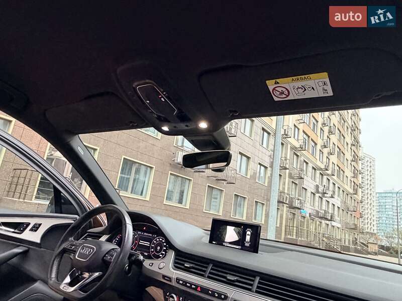Внедорожник / Кроссовер Audi Q7 2017 в Одессе