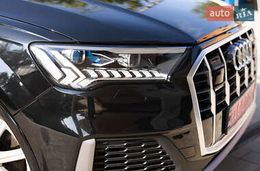 Позашляховик / Кросовер Audi Q7 2022 в Львові