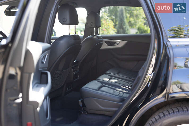 Внедорожник / Кроссовер Audi Q7 2022 в Львове фото 13 Внедорожник / Кроссовер Audi Q7 2022 в Львове