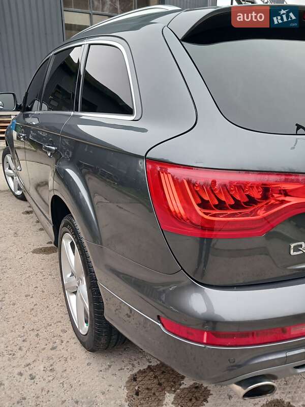 Позашляховик / Кросовер Audi Q7 2014 в Харкові