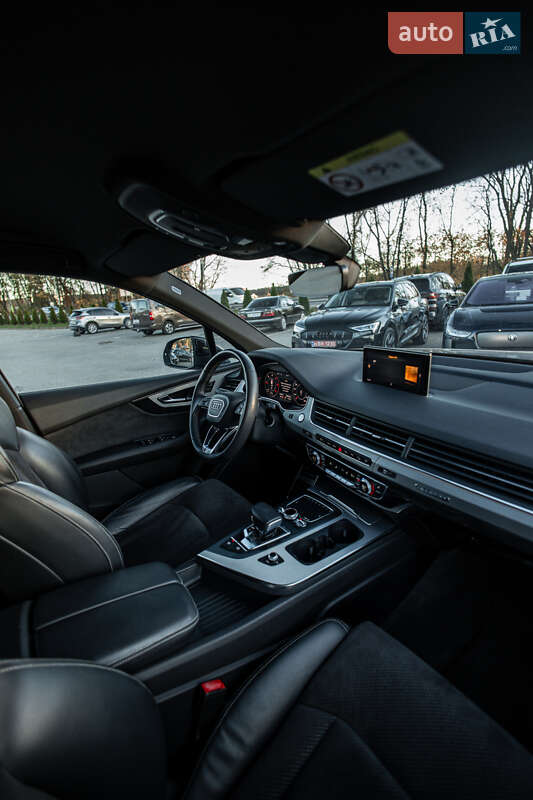 Позашляховик / Кросовер Audi Q7 2017 в Львові фото 17 Позашляховик / Кросовер Audi Q7 2017 в Львові