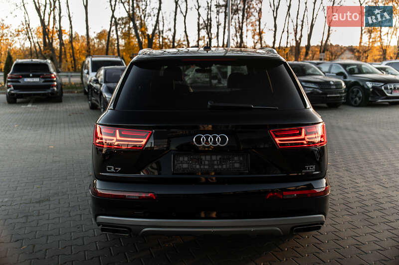 Позашляховик / Кросовер Audi Q7 2017 в Львові фото 11 Позашляховик / Кросовер Audi Q7 2017 в Львові