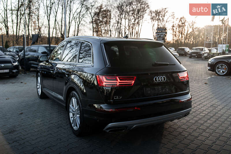 Позашляховик / Кросовер Audi Q7 2017 в Львові фото 13 Позашляховик / Кросовер Audi Q7 2017 в Львові