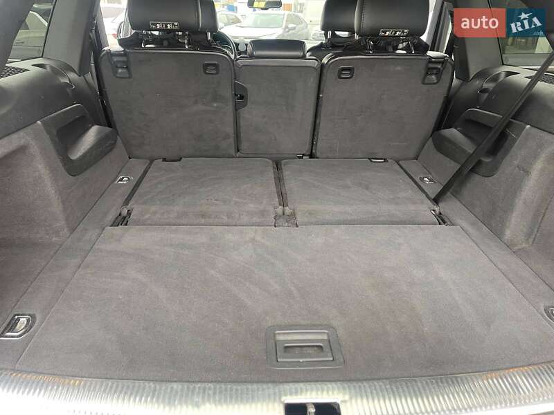 Позашляховик / Кросовер Audi Q7 2006 в Чернівцях фото 39 Позашляховик / Кросовер Audi Q7 2006 в Чернівцях