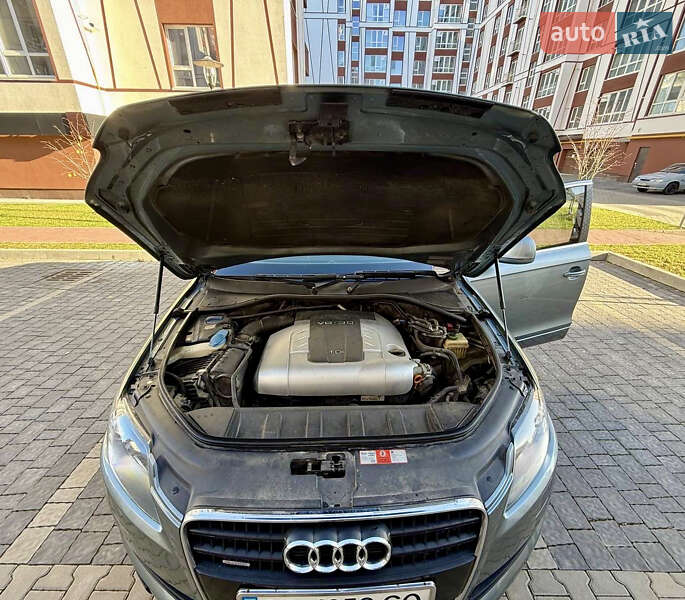 Внедорожник / Кроссовер Audi Q7 2006 в Ивано-Франковске фото 10 Внедорожник / Кроссовер Audi Q7 2006 в Ивано-Франковске