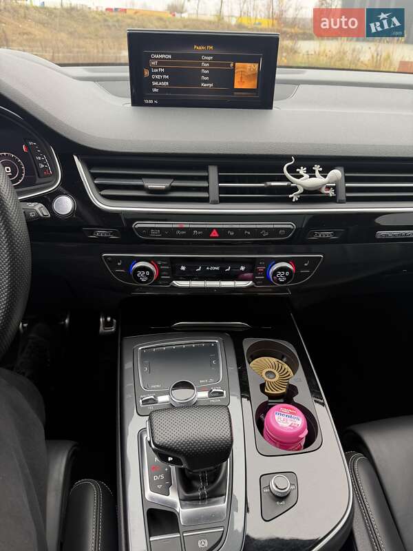 Позашляховик / Кросовер Audi Q7 2017 в Хмельницькому