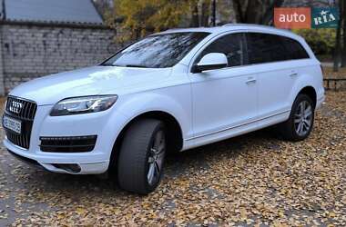 Внедорожник / Кроссовер Audi Q7 2015 в Днепре
