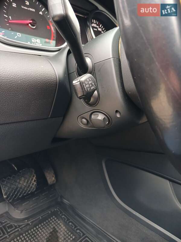 Позашляховик / Кросовер Audi Q7 2014 в Харкові