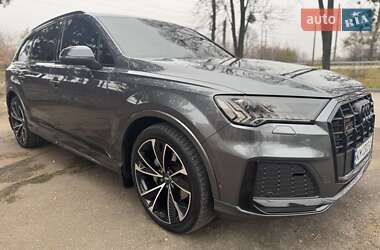 Позашляховик / Кросовер Audi Q7 2020 в Звягелі