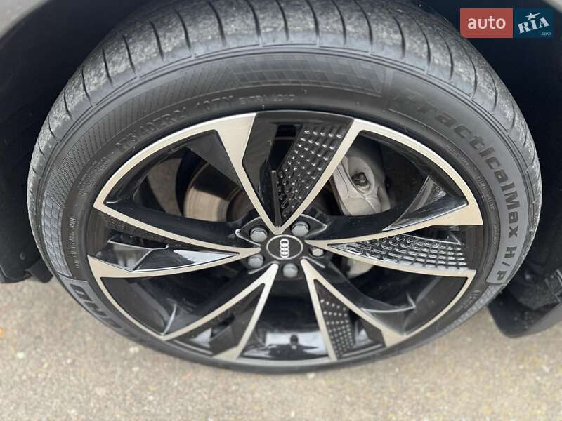 Внедорожник / Кроссовер Audi Q7 2020 в Звягеле фото 12 Внедорожник / Кроссовер Audi Q7 2020 в Звягеле