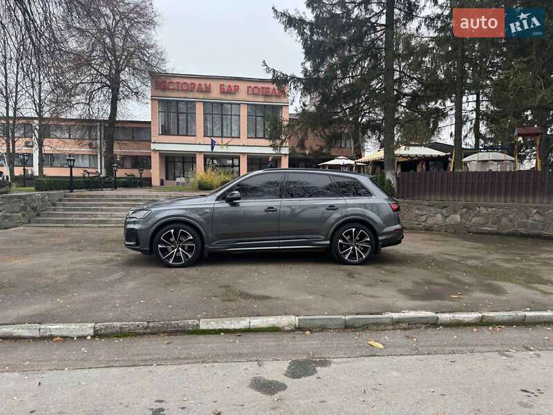 Внедорожник / Кроссовер Audi Q7 2020 в Звягеле фото 40 Внедорожник / Кроссовер Audi Q7 2020 в Звягеле