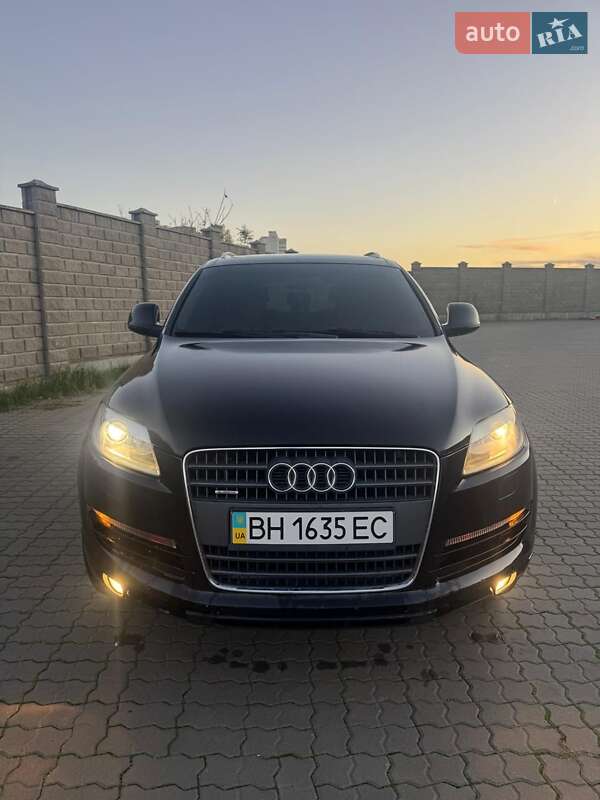 Позашляховик / Кросовер Audi Q7 2007 в Одесі