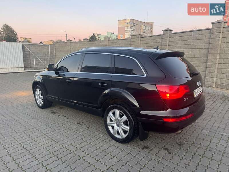 Позашляховик / Кросовер Audi Q7 2007 в Одесі