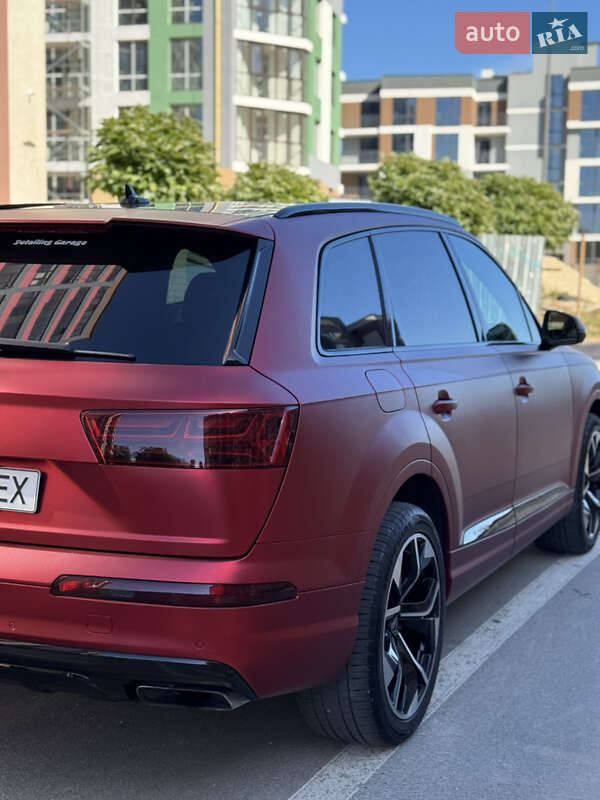 Позашляховик / Кросовер Audi Q7 2018 в Києві фото 16 Позашляховик / Кросовер Audi Q7 2018 в Києві