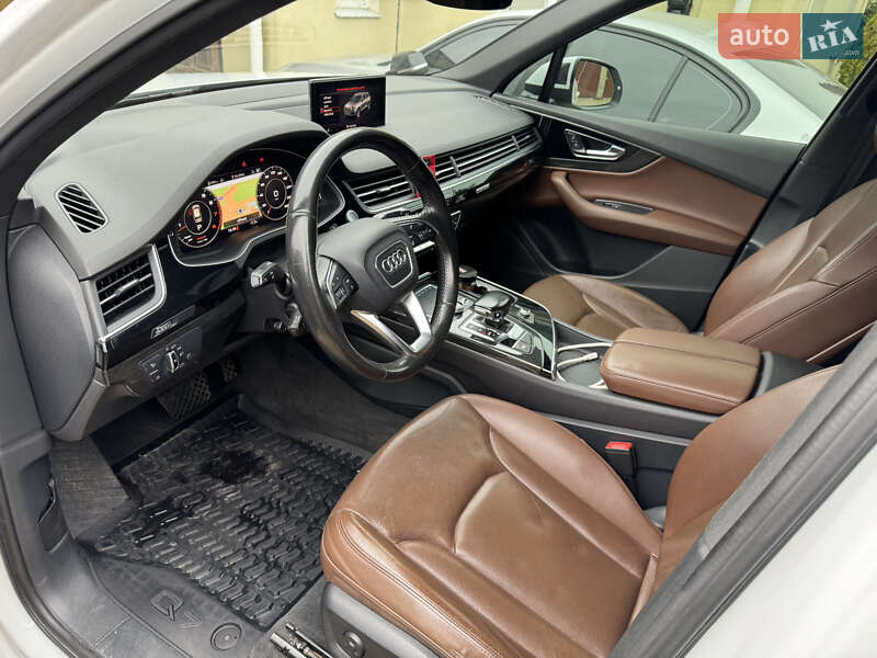 Позашляховик / Кросовер Audi Q7 2016 в Кременчуці фото 10 Позашляховик / Кросовер Audi Q7 2016 в Кременчуці