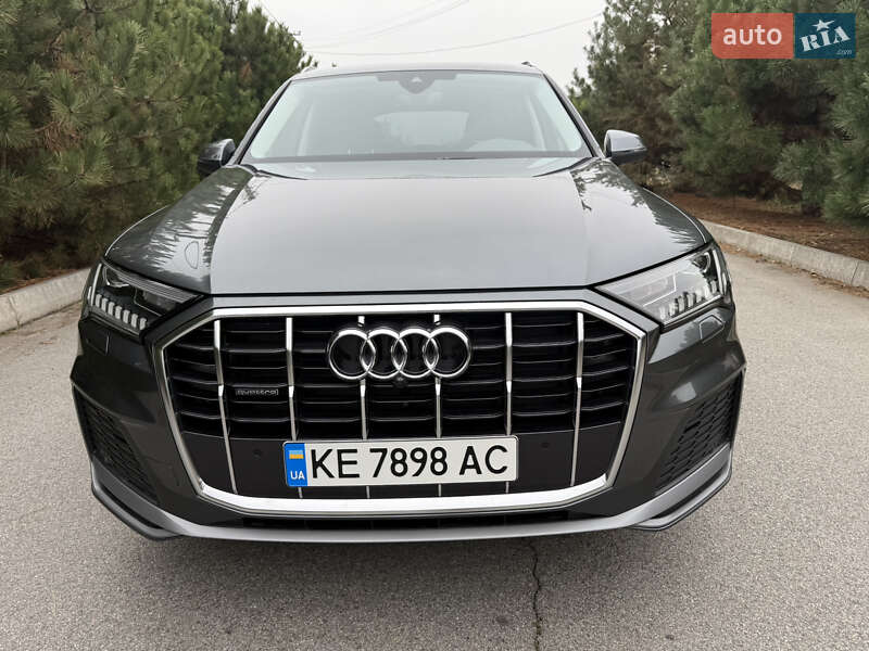 Внедорожник / Кроссовер Audi Q7 2023 в Днепре