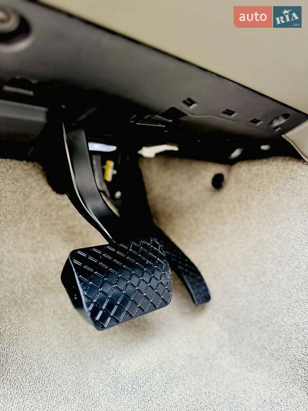 Позашляховик / Кросовер Audi Q7 2007 в Дніпрі