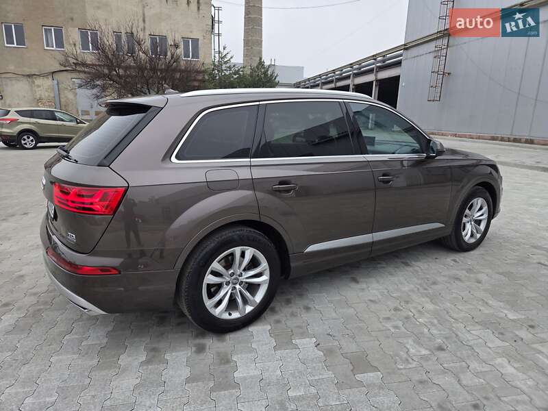 Позашляховик / Кросовер Audi Q7 2017 в Луцьку фото 9 Позашляховик / Кросовер Audi Q7 2017 в Луцьку