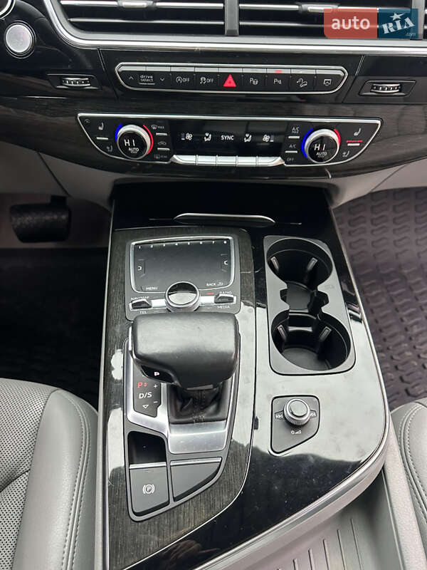 Внедорожник / Кроссовер Audi Q7 2019 в Белой Церкви