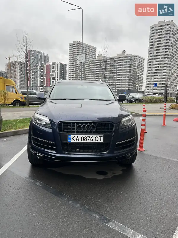 Audi Q7