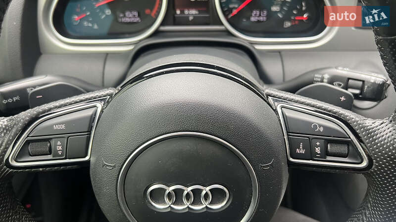 Позашляховик / Кросовер Audi Q7 2015 в Києві
