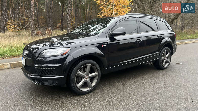 Позашляховик / Кросовер Audi Q7 2015 в Києві