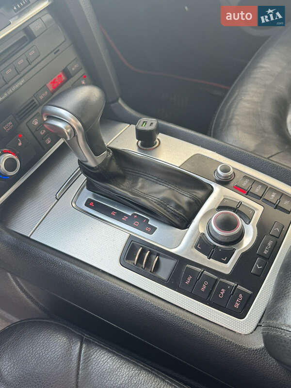 Внедорожник / Кроссовер Audi Q7 2007 в Львове