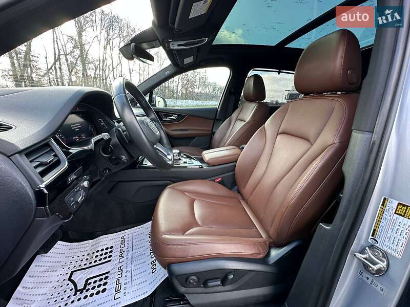 Позашляховик / Кросовер Audi Q7 2018 в Луцьку