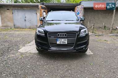 Внедорожник / Кроссовер Audi Q7 2007 в Никополе