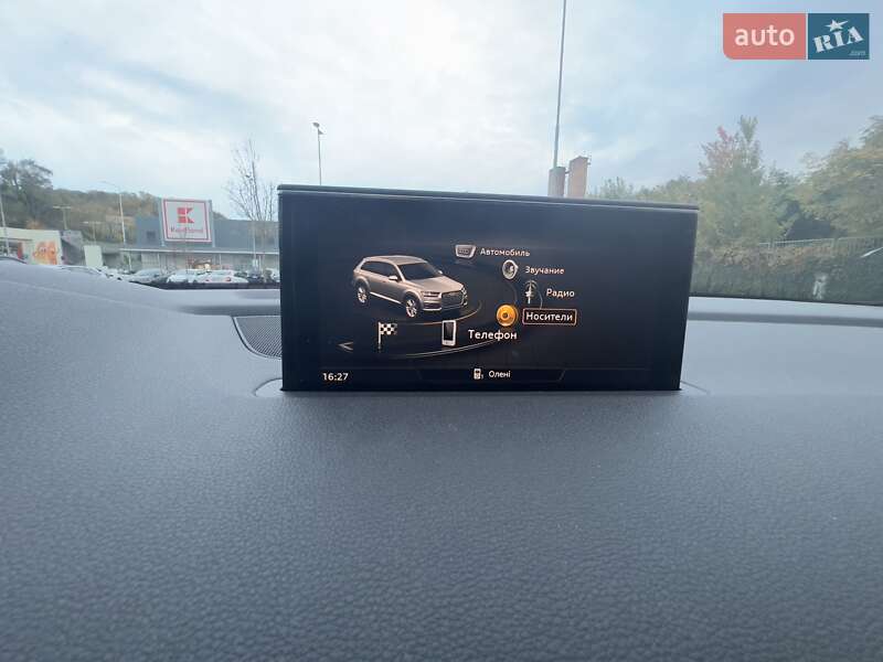 Позашляховик / Кросовер Audi Q7 2017 в Ужгороді