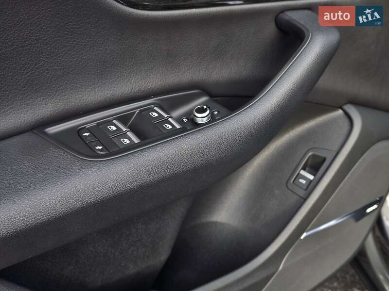 Позашляховик / Кросовер Audi Q7 2016 в Хмельницькому