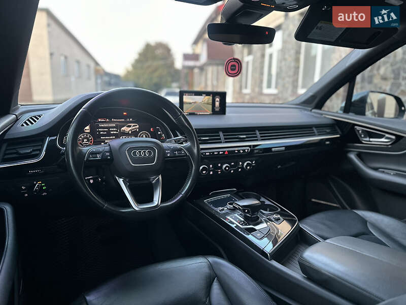 Внедорожник / Кроссовер Audi Q7 2016 в Владимире