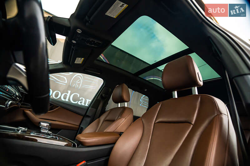 Позашляховик / Кросовер Audi Q7 2017 в Луцьку