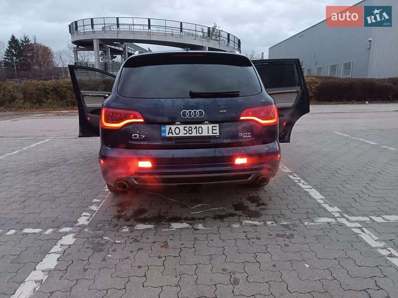 Audi Q7 2013