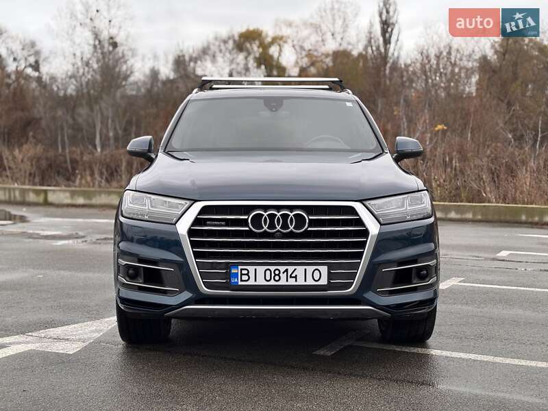 Внедорожник / Кроссовер Audi Q7 2018 в Ирпене