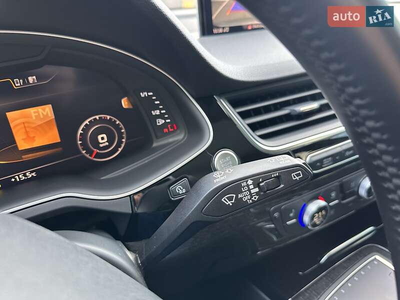 Позашляховик / Кросовер Audi Q7 2016 в Києві фото 28 Позашляховик / Кросовер Audi Q7 2016 в Києві