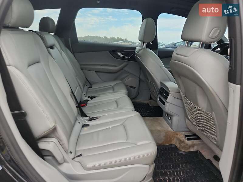 Внедорожник / Кроссовер Audi Q7 2018 в Киеве фото 11 Внедорожник / Кроссовер Audi Q7 2018 в Киеве