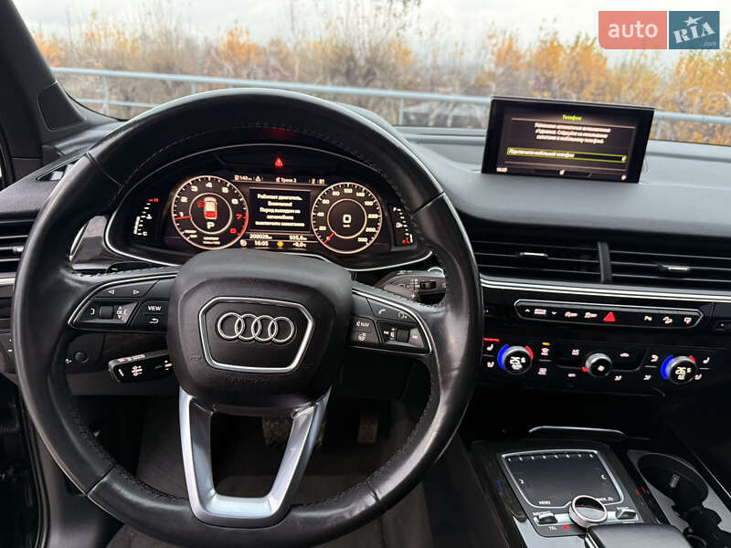 Позашляховик / Кросовер Audi Q7 2017 в Києві фото 16 Позашляховик / Кросовер Audi Q7 2017 в Києві