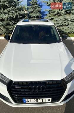 Позашляховик / Кросовер Audi Q7 2017 в Броварах