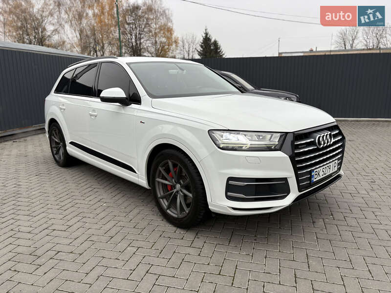 Внедорожник / Кроссовер Audi Q7 2015 в Ровно фото 6 Внедорожник / Кроссовер Audi Q7 2015 в Ровно