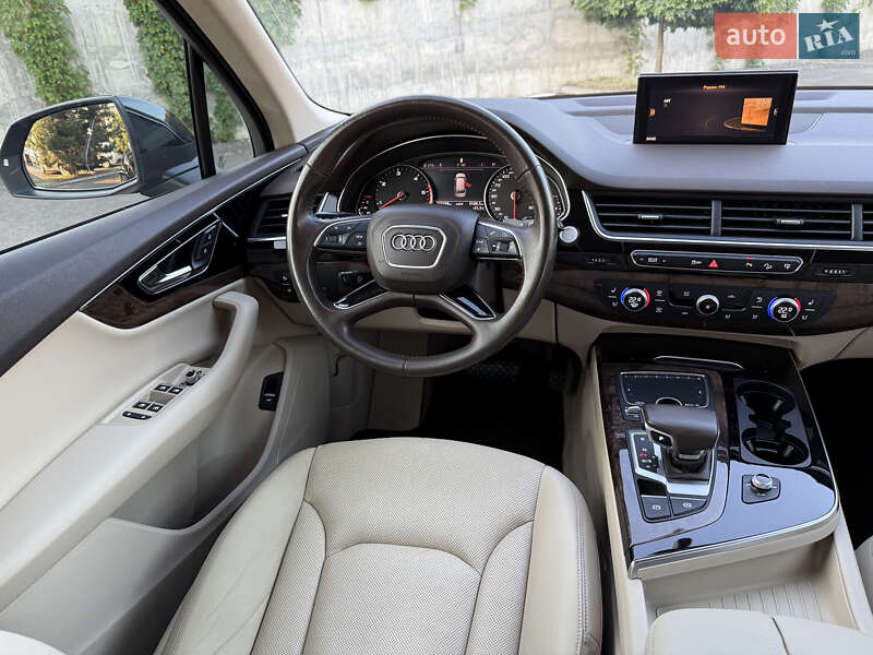 Внедорожник / Кроссовер Audi Q7 2015 в Ровно фото 36 Внедорожник / Кроссовер Audi Q7 2015 в Ровно